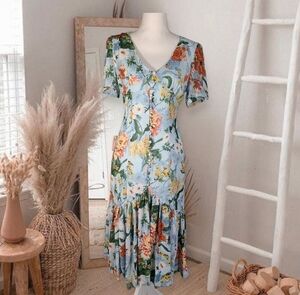 Vintage Floral Drop Waist Button Down Dress